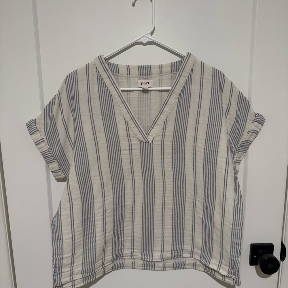 Pact Women's Cream and Blue Striped V-Neck Tee